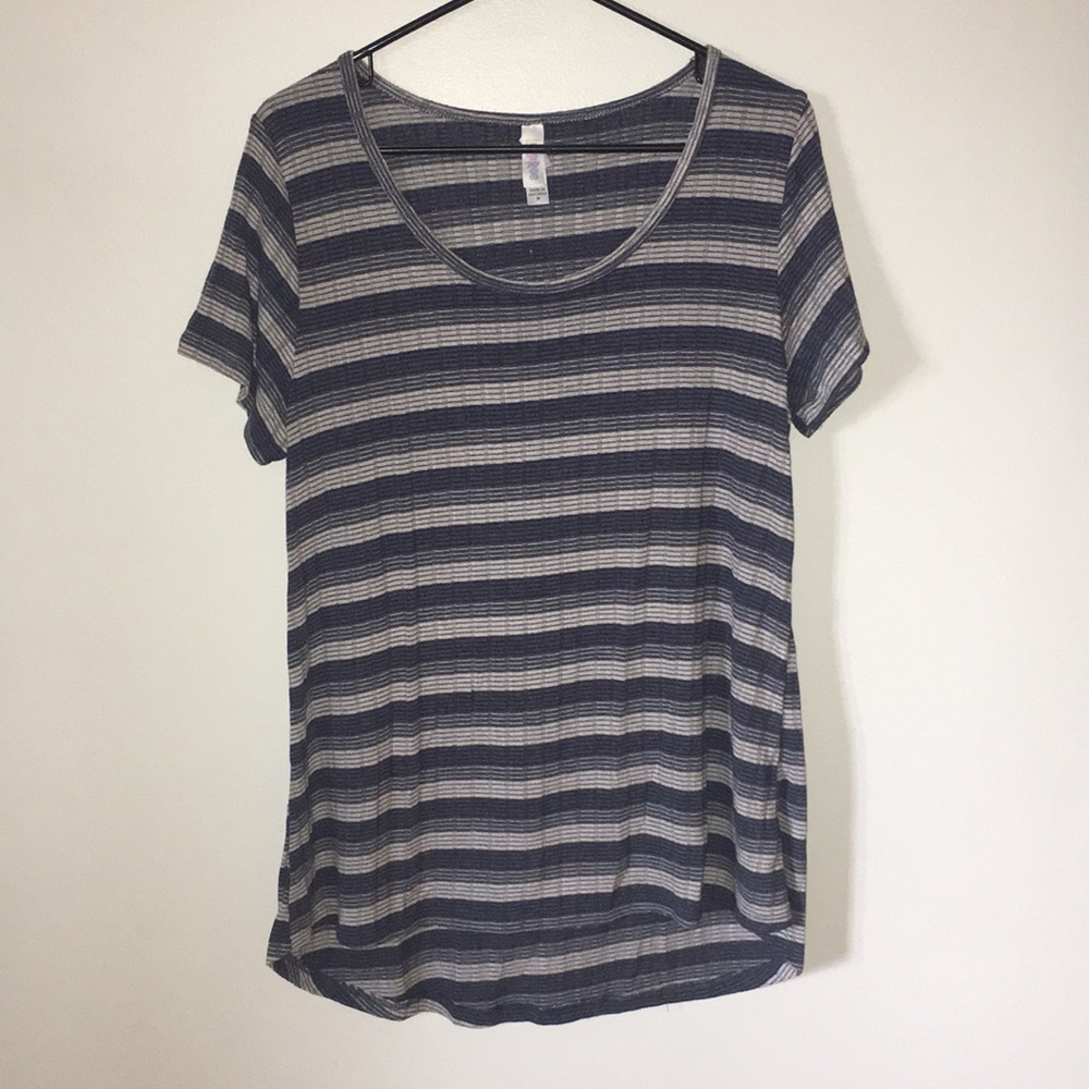 Short sleeved shirt
